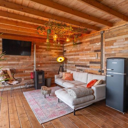 De Luxe Overkapping Мидделбург Экстерьер фото